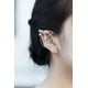 thumbnail image 4 of Juego de dos piezas de clips de hueso de oreja de elfo, pendientes de gancho de oreja de flor clip Halloween niña boda de disfraces de rol, 4 of 5