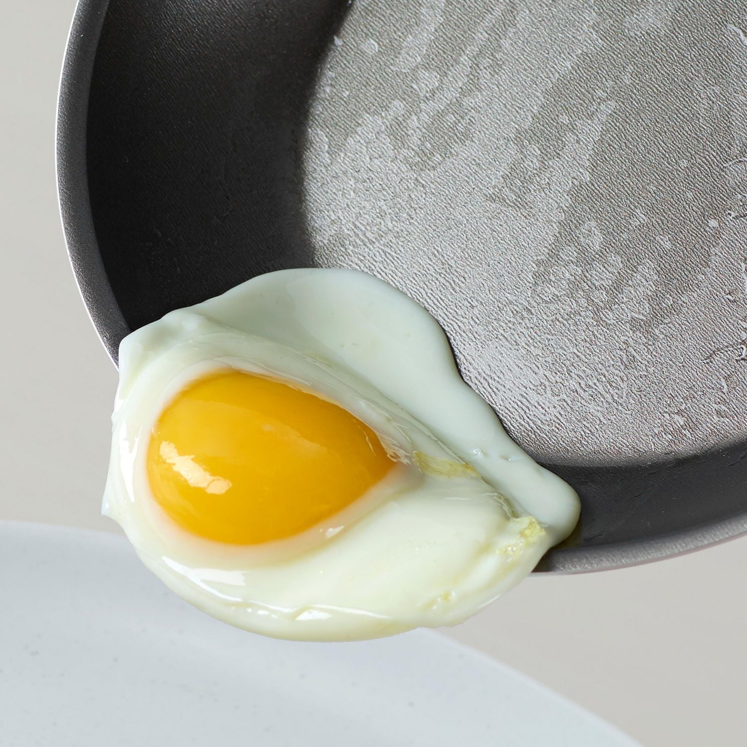 Tramontina Batterie de cuisine antiadhésive en aluminium à 9 pièces - champagne