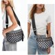 thumbnail image 2 of Bolso Riñonera Cruzado de Nylon a Cuadros para Mujer A06 Negro y Gris, 2 of 6