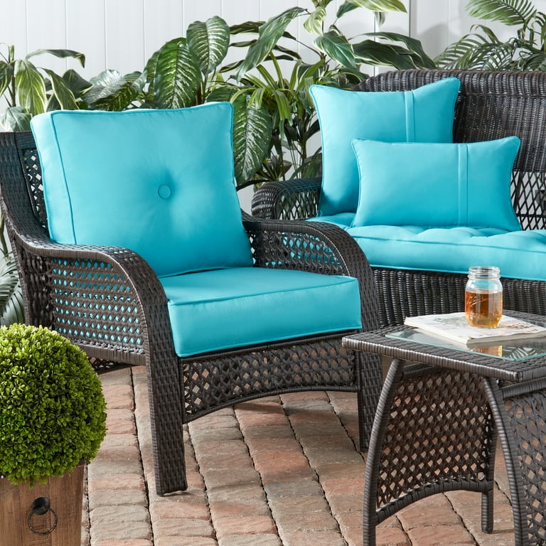 Pillow perfect outdoor wicker 2025 seat cushion with sunbrella fabric