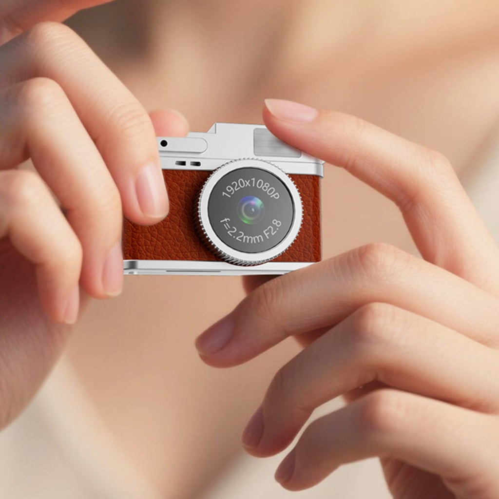 Retro Mini Camera 0.96inch Screen Indoor Home Outdoor 1080P Sports Camera Video Recorder with LED Fill Light Recording
