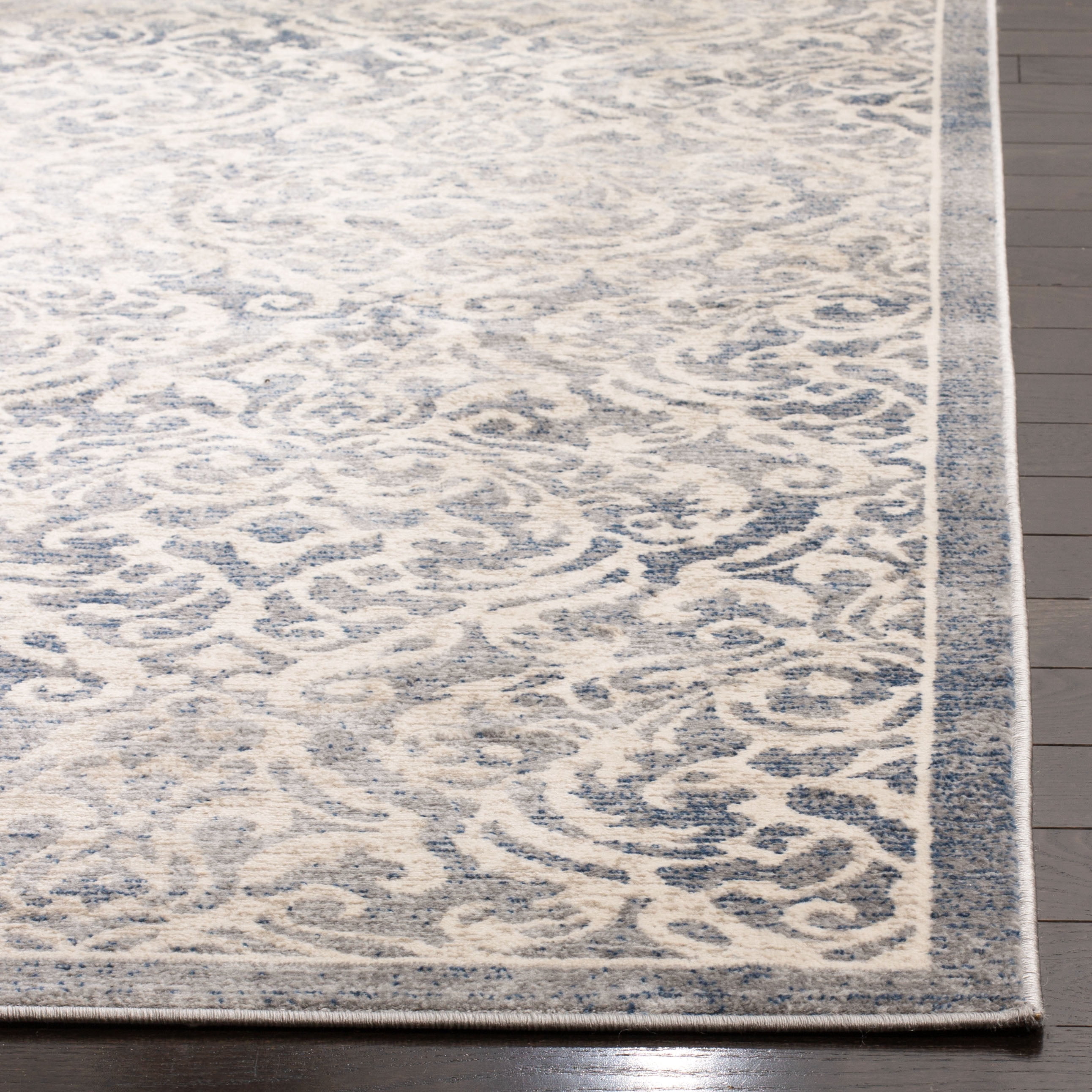 SAFAVIEH Brentwood Eliza Damask Area Rug, Light Grey/Blue, 6' x 9'