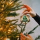 thumbnail image 5 of Árbol de Navidad de acrílico plano para colgar en la ventana, decoración de pared acrílica, decoración para balcones, decoración festiva, arte de ventana de temporada, decoración colgante,, 5 of 8