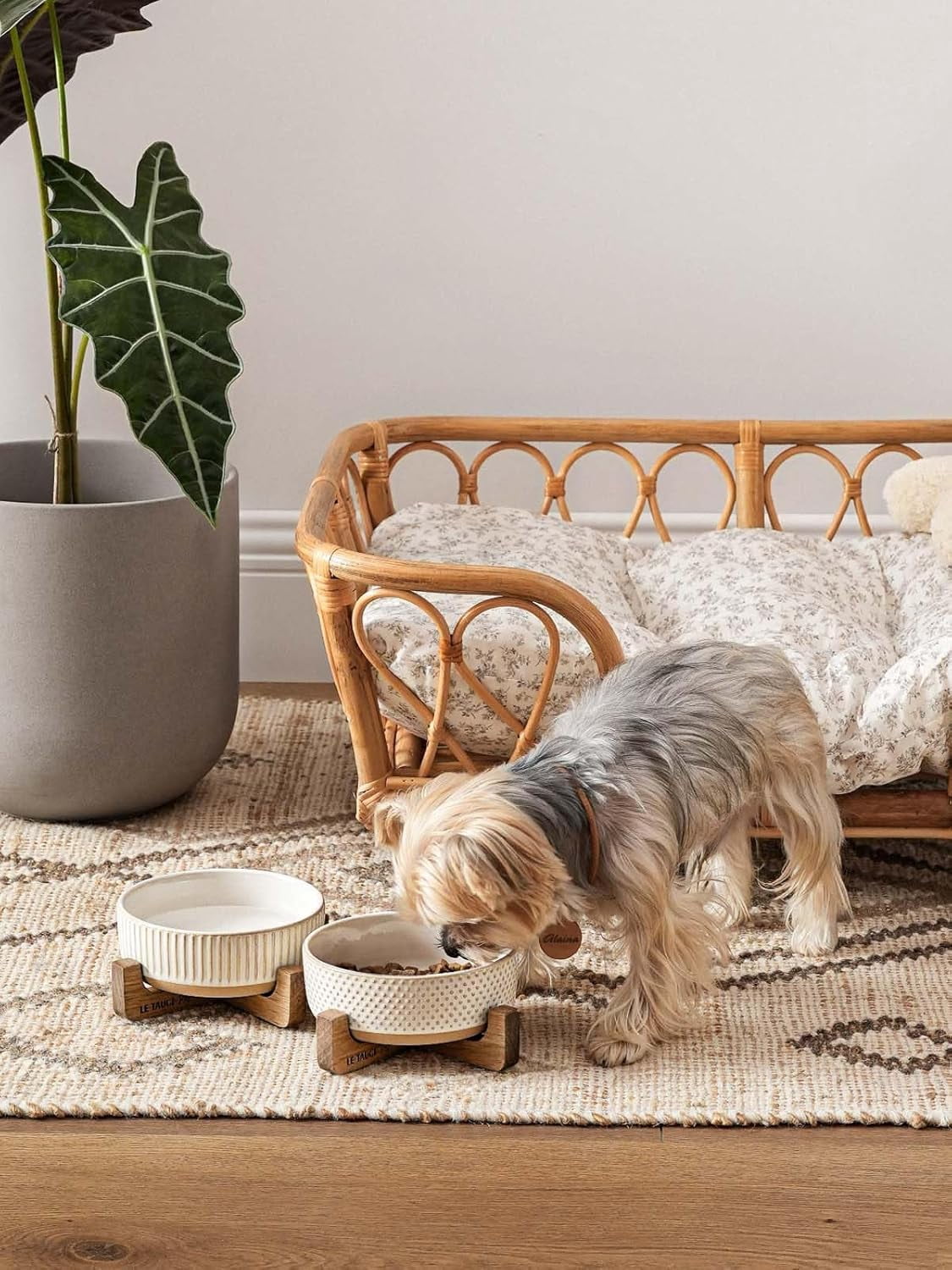 Ceramic Dog Bowls with Wood Stand, 4-Cup Pet Food and Water Dishes Set of 2 for Small Medium Dogs