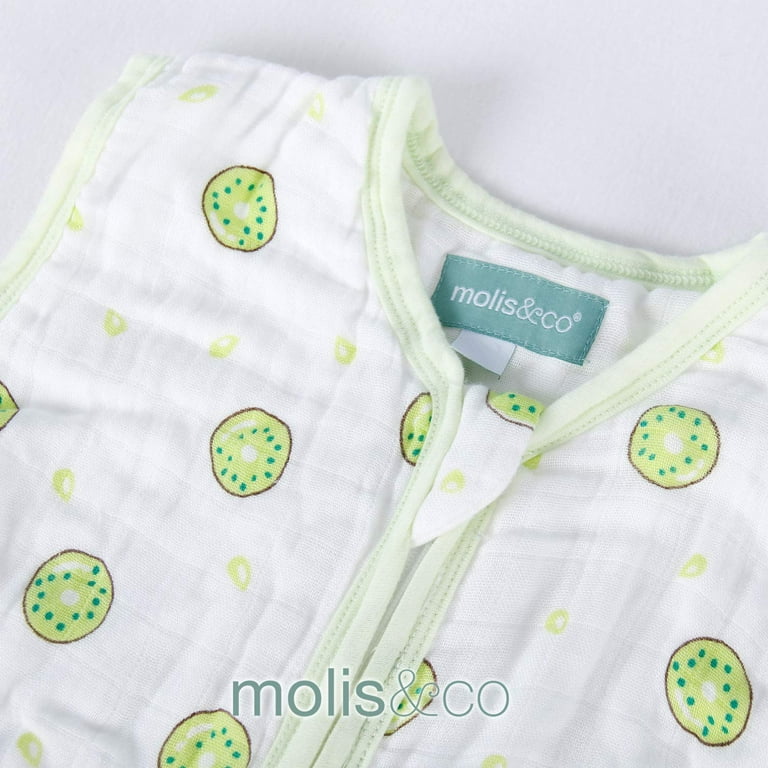 molis&co Premium Muslin Sleeping Bag and Sack Newborn, Super Soft and Light  Unisex Kiwi Print 0-6 Months 0.5 TOG 