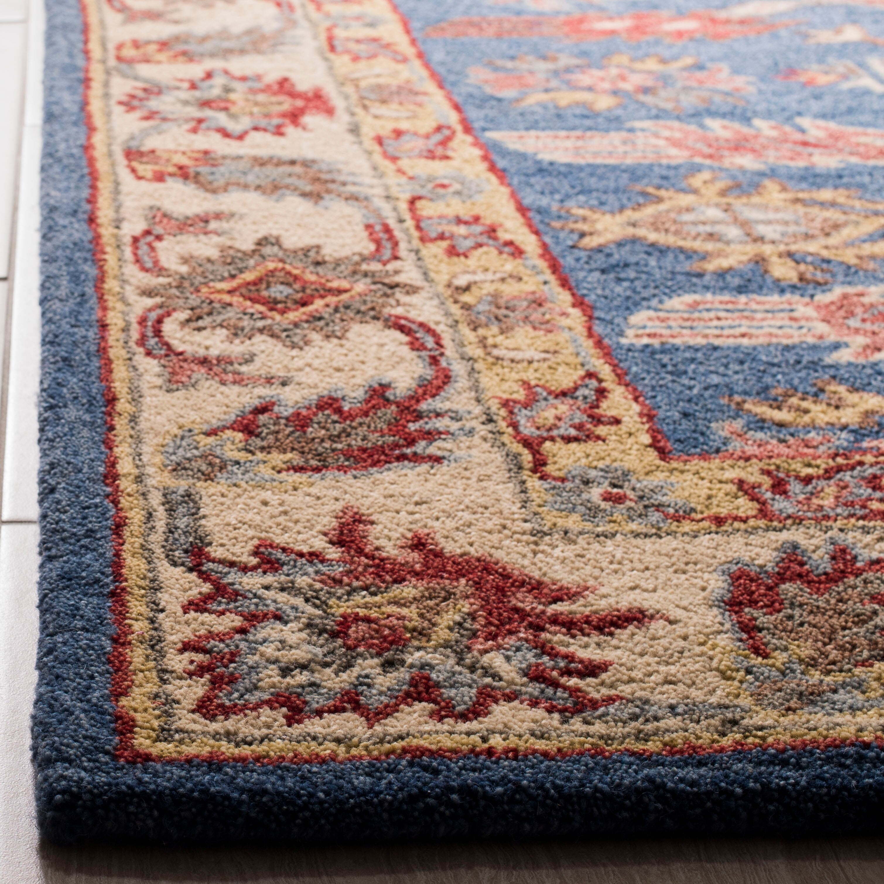 SAFAVIEH Antiquity Sydney Traditional Wool Area Rug, Blue/Red, 5' x 8'