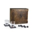 thumbnail image 1 of Set de regalo de caja para whisky de madera de roble LEGACY de Picnic Time, 1 of 8