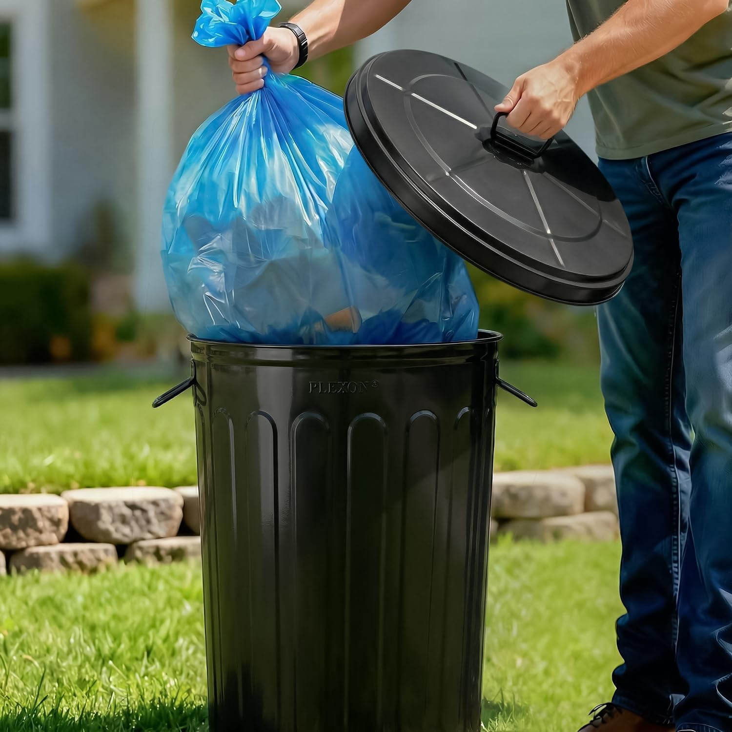 GGsum 20 Gallon Metal Trash Can with Lid Outdoor Large Trash Bin Steel Garbage Can for Garage Patio Farmhouse Bucket Bird Seed Storage Can Heavy Duty Round Container, Black