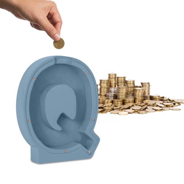 Caja de dinero de madera con letras del alfabeto Q