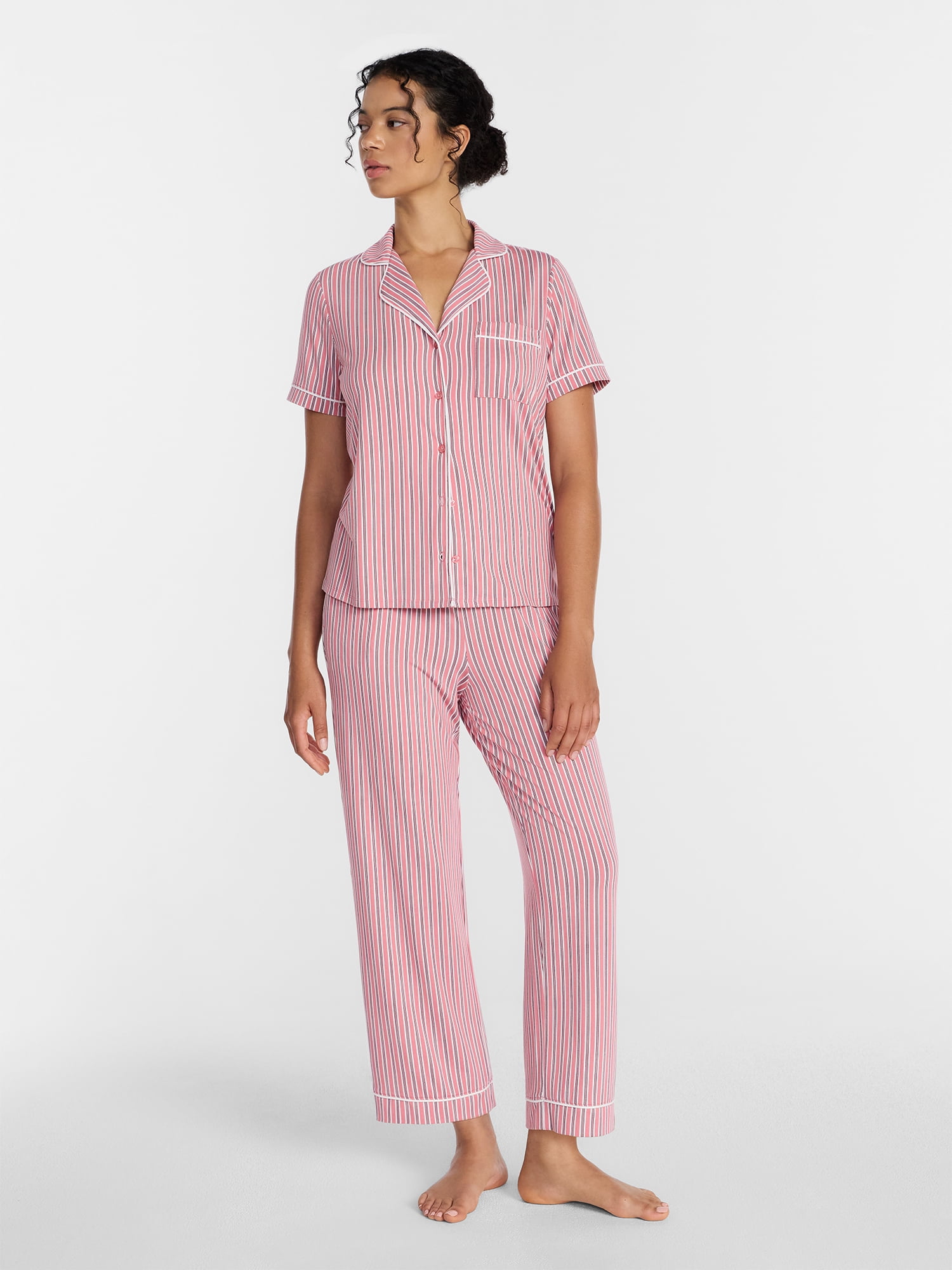 Joyspun Women's Dreamy Soft Collection Notch Collar Top and Capri Pants Pajama Set, 2-Piece, Sizes XS-3X