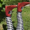 thumbnail image 2 of Juego de decoración de patas de bruja malvada para Halloween, pies de mago malvado al revés con Estaca de bota, utilería para decoración de jardín y césped, 2 unidades, 2 of 4
