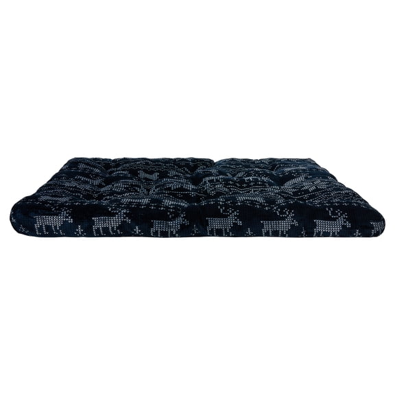 Vibrant Life Holiday Extra Large Ultra Soft Tufted Pet Bed, Lucky Fair Isle, 38" x 48"