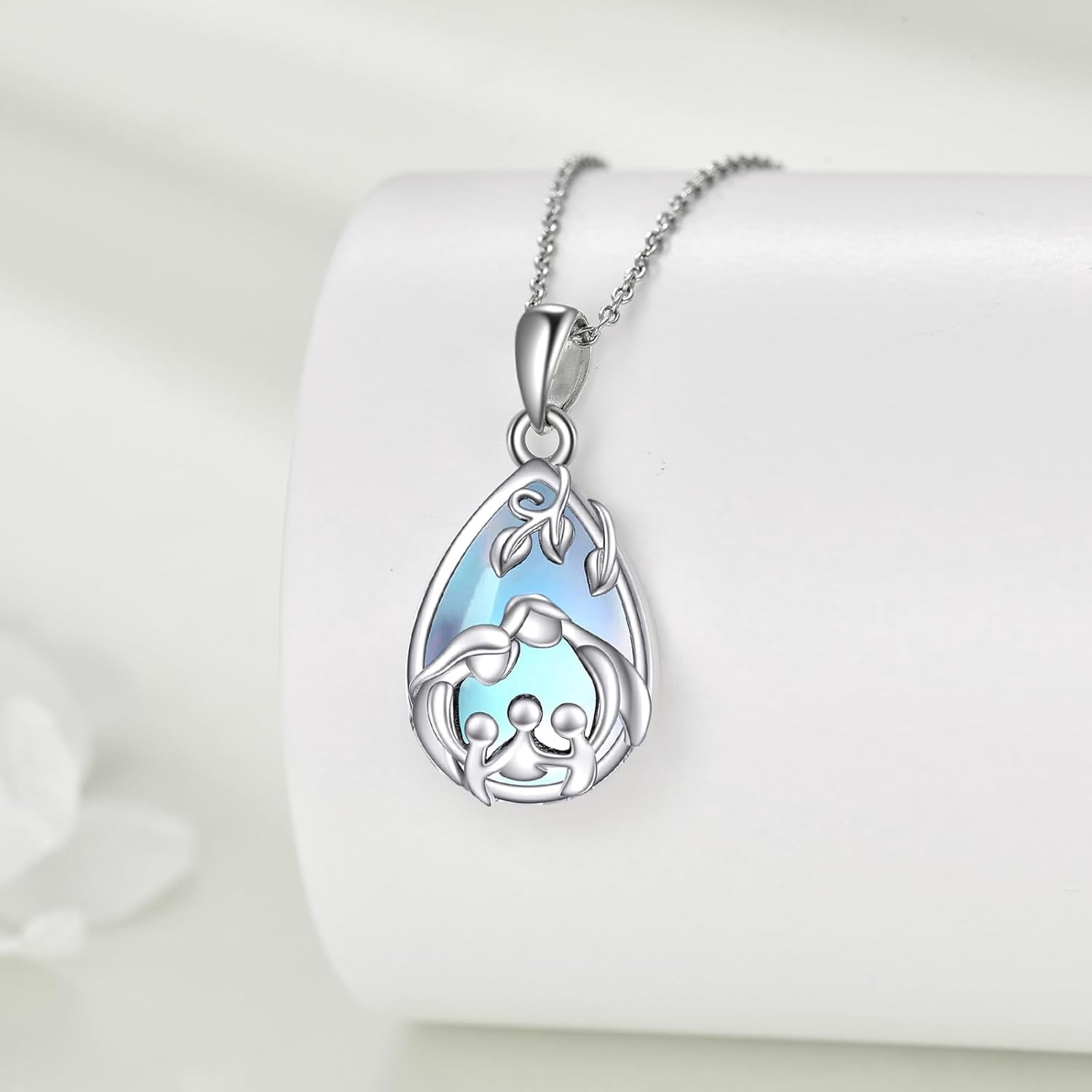 YAFEINI Mom Necklace for Women Sterling Silver mother necklace Mothers Day Birthday Jewelry Gifts for Mother Grandma 18"