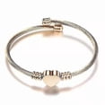thumbnail image 2 of Pulsera de acero inoxidable color plata Yuxing forma de corazón letra modelo B 10639 B, 2 of 5