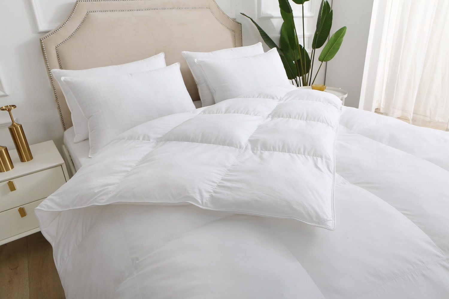 Couette en microfibre luxe toutes saisons