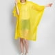 thumbnail image 3 of 1 paquete de ponchos impermeables para adultos Impermeables reutilizables Impermeable resistente para emergencias con capucha con cordón, 3 of 3