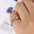 thumbnail image 1 of Tratamiento De Acupresión, Anillo Antironquidos, Acero De Titanio, Apertura Ajustable, Tamaño Mini, Alivia Los Ronquidos Y La Congestión Nasal Rápidamente, 1 of 7