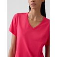 thumbnail image 3 of Camiseta GAP con cuello en V favorita para mujer, Summer Azalea XL, 3 of 4