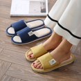 thumbnail image 2 of Zapatillas de casa para mujer, de verano, para interior, antideslizantes, para cuatro estaciones, universales, para hombre, de primavera y otoño, de lino y algodón, 2 of 6