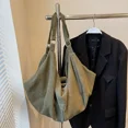 thumbnail image 2 of Bolsos de hombro de pana de gran capacidad, sólidos, de alta calidad, súper geniales, mochilas de moda para mujeres, nuevo estilo de otoño 2024, 2 of 5