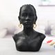 thumbnail image 4 of Exquisita escultura de busto de mujer africana, resina, cabeza de dama, Cabello Negro Sunnimix Escultura de resina, 4 of 7