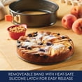thumbnail image 4 of Molde para hornear Rachael Ray Oven Lovin', antiadherente, desmontable, 9 pulgadas, 4 of 8
