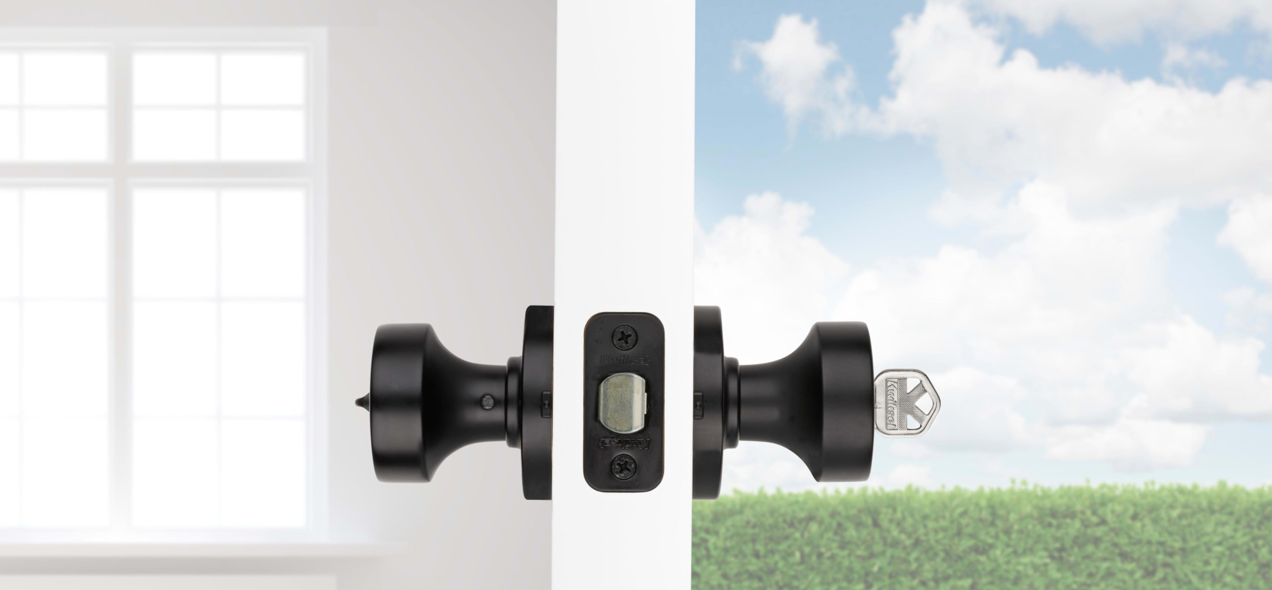Pismo Square Keyed Entry Knob featuring SmartKey Security in Satin Nickel