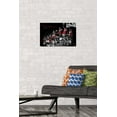 thumbnail image 3 of Michael Jordan - Voler, 3 of 4