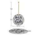 thumbnail image 4 of Ella está vestida de fuerza y dignidad Proverbios 31 25 Adornos navideños colgantes para árbol de Navidad - Decoraciones colgantes de cerámica navideñas - Ideas de regalo de adornos navideños, 4 of 8