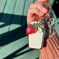 thumbnail image 3 of Lindo Llavero Fresa Con Llaves Daisy Exquisito Accesorios Llave Estética, 3 of 8