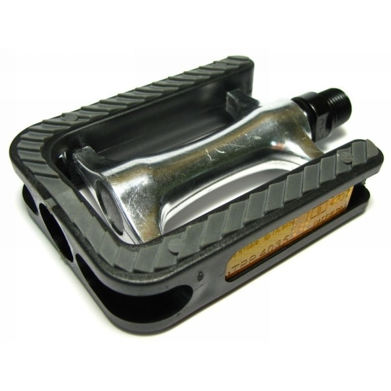 vp nylon flat pedals