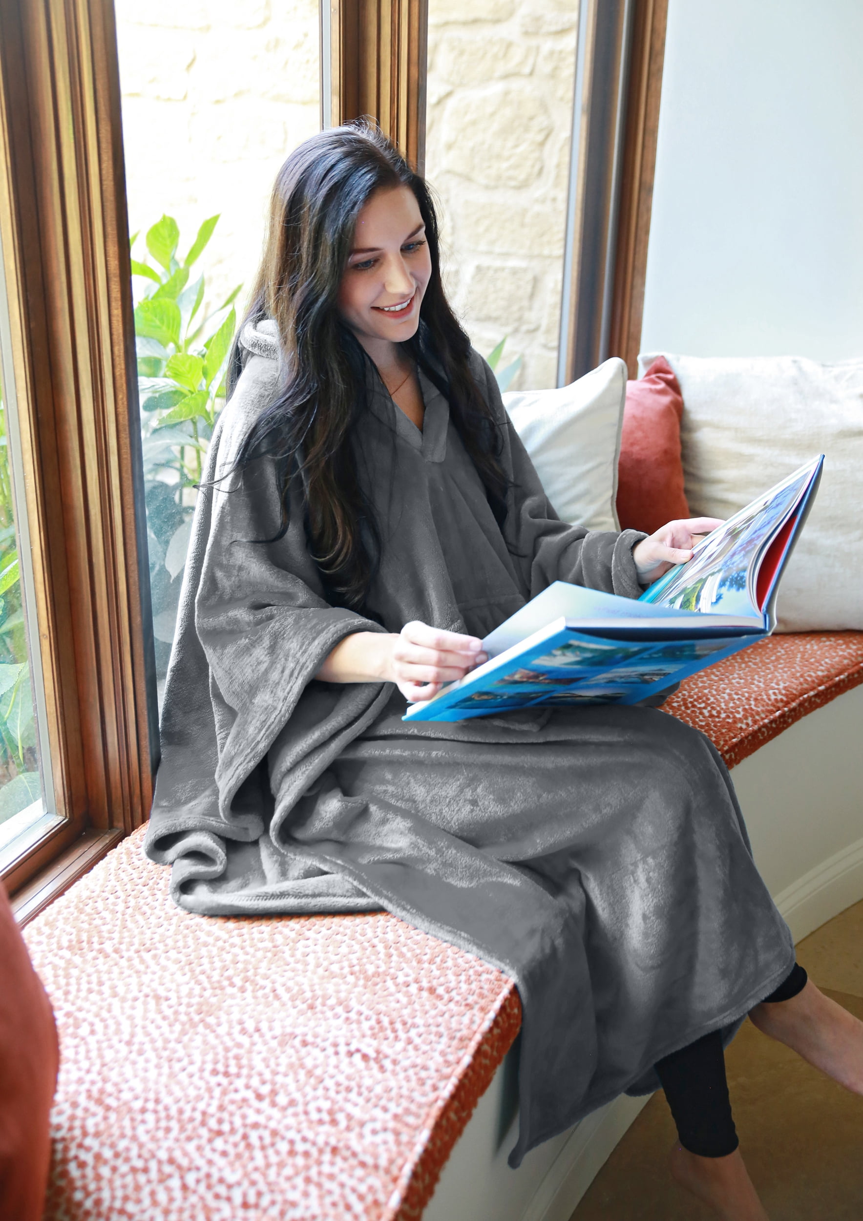  Catalonia Hooded Blanket Poncho, Wearable Blanket Wrap with  Hand Pockets