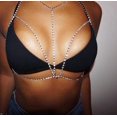 thumbnail image 3 of Cadena de cuerpo de cristal sexy con diamantes de imitación plateados, cadenas de sujetador de bikini, dije para el cuerpo de playa, accesorios para el cuerpo para fiesta y club nocturno, joyería para mujeres y niñas Rojo Verde, 3 of 5