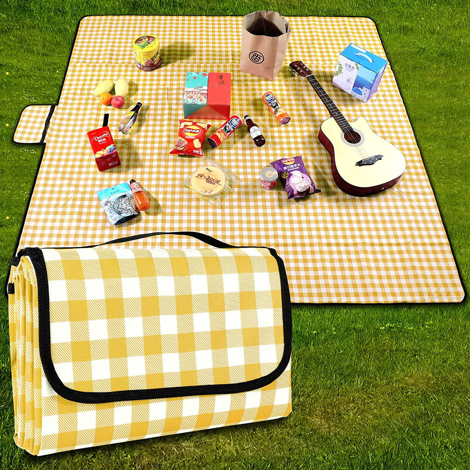 Yellow 200 200cm Picnic Blanket Waterproof Beach Mat Lightweight Washable Plaid Picnic Mat with Handle Suitable for Hiking Travel Outdoor Camping