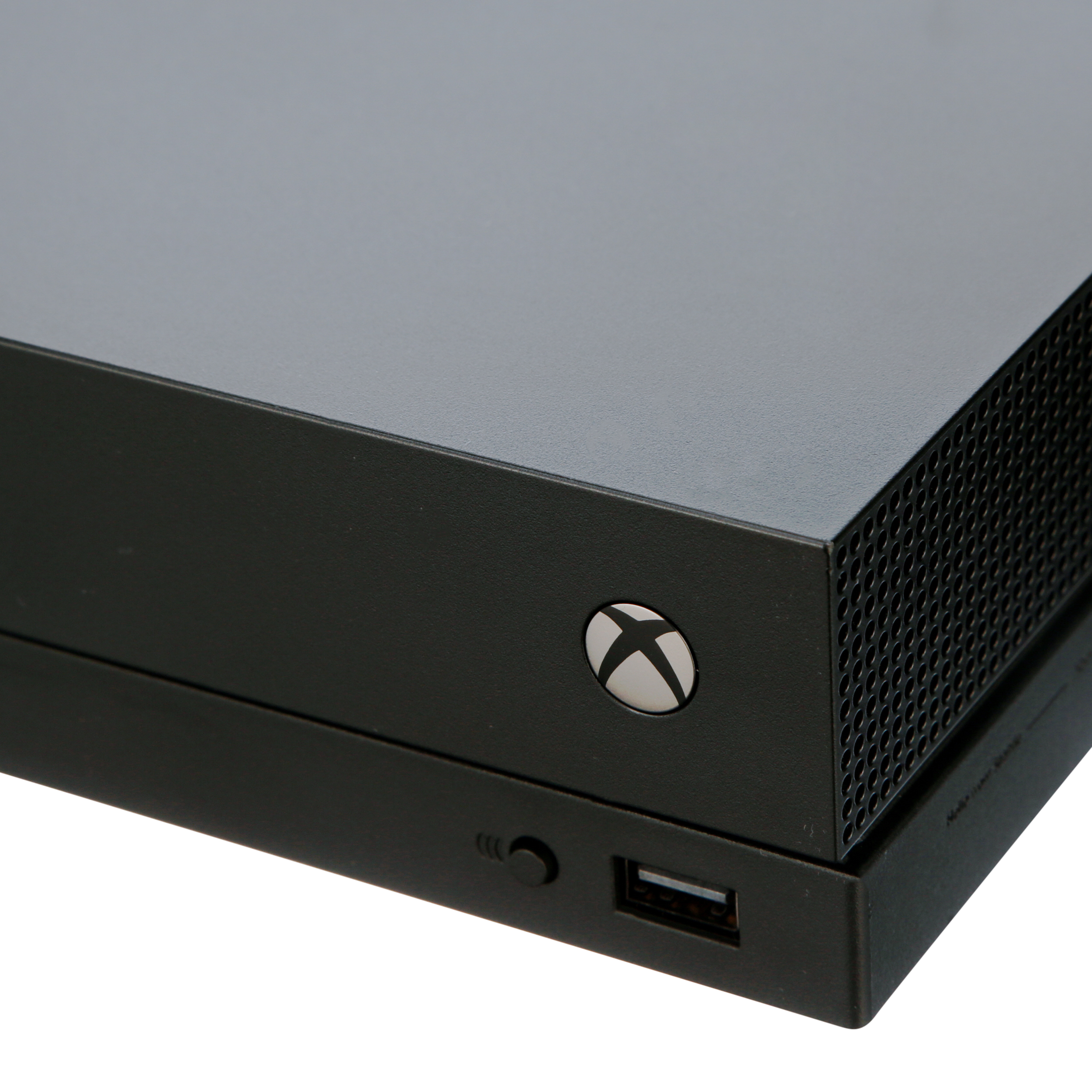 Restored Microsoft Xbox One X 1TB, 4K Ultra HD Gaming Console in Black, FMQ-00042, 889842246971 (Refurbished) - image 5 of 9