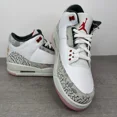 thumbnail image 4 of Ni - ke Ni - ke Air Jordan 3 Retro Wings -White/Gray - HM6993-100 Men's Size 9, 4 of 5