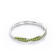 thumbnail image 4 of JeenMata Alianza de Boda de Media Eternidad con Piedra de Nacimiento de Agosto de 0,25 Quilates y Forma Redonda con Peridoto Pavé en Oro Blanco de 18 K sobre Plata, 4 of 6