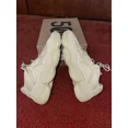 thumbnail image 4 of Yeezy 500 Super Moon Yellow, 4 of 5