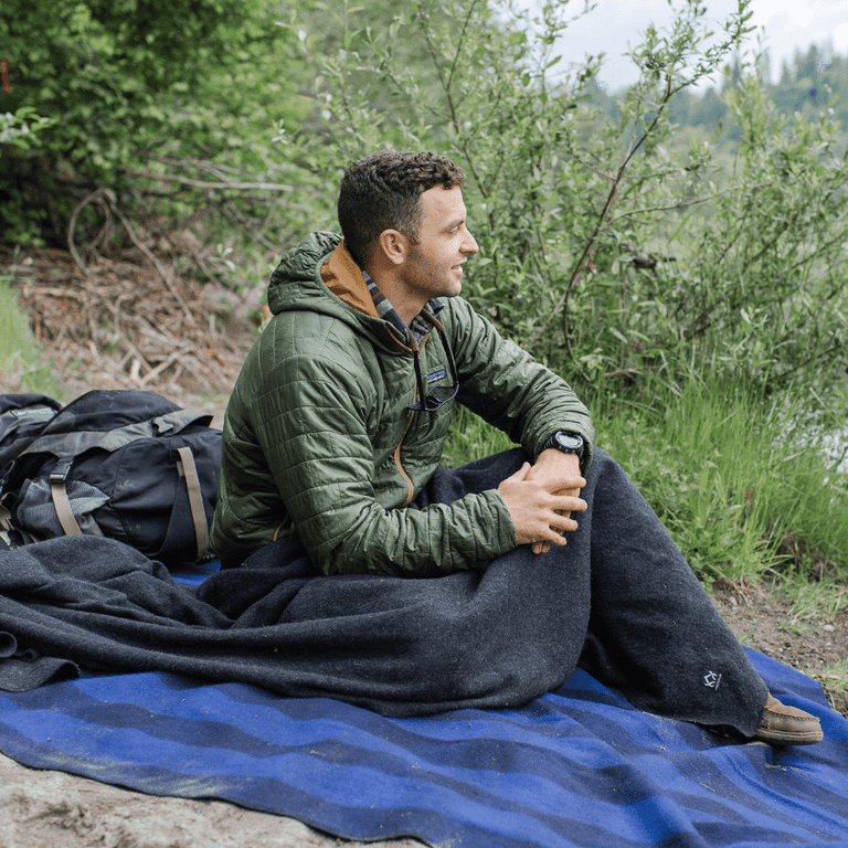 Arcturus Military Wool Blanket for Camping or Home 4.5 lbs (64 x 88) -  Charcoal - Walmart.com