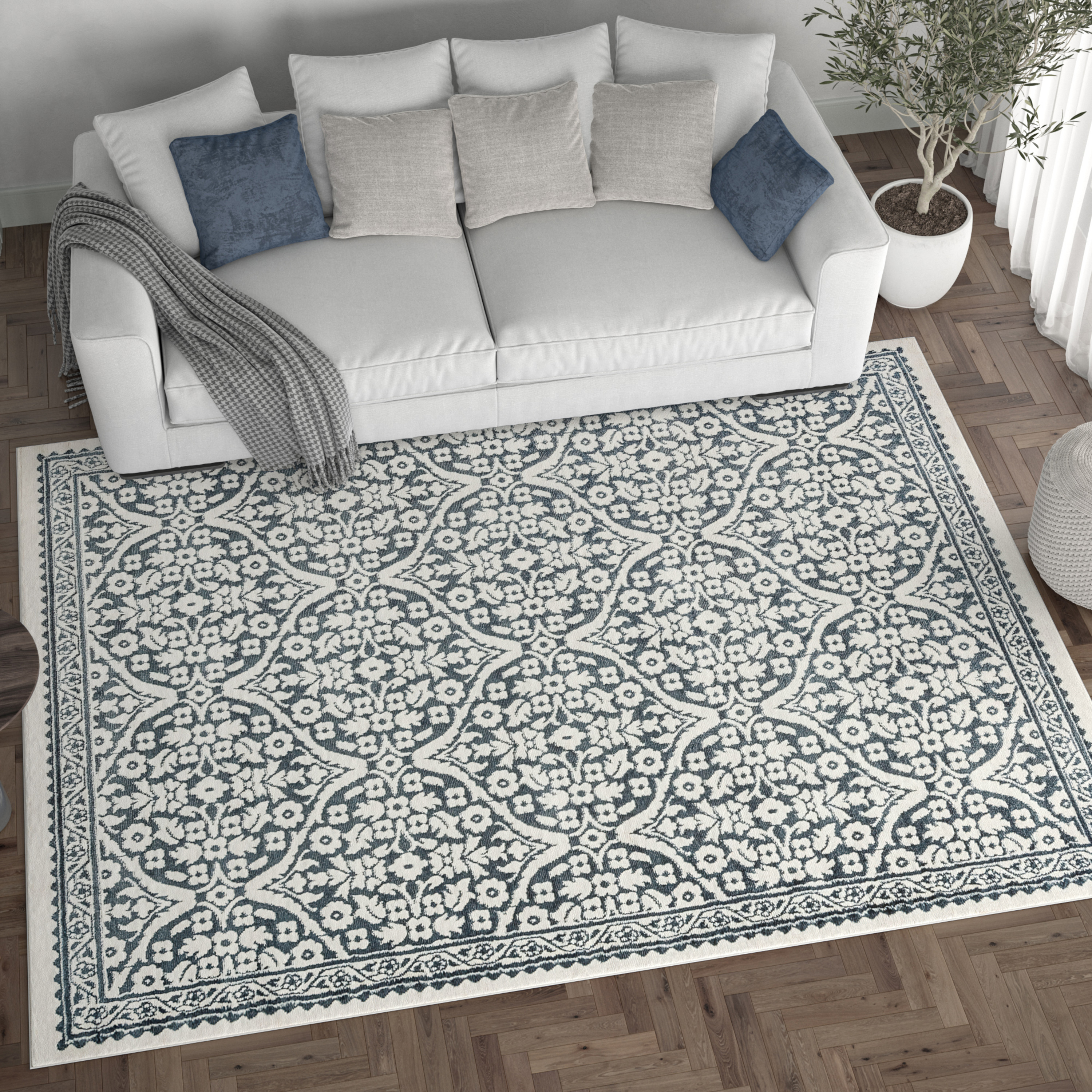 Madison Traditional 5' x 7' Gray Polypropylene Indoor Area Rug