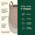 thumbnail image 5 of Cuisinart Mini Guantes De Horno – 5,5 X 8 Guantes De Cocina Resistentes Al Calor Para Horno Con Relleno De Algodón De Silicona Impreso Antideslizante Y Lazo De Piel Sintética – Juego De Guantes De Hor, 5 of 5