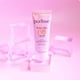 thumbnail image 5 of Jolie Liquid Powder Mineral Foundation Maquillaje hidratante súper sedoso sin aceite SPF 15 Protector solar mineral e imprimación - Vitaminas A C y E Antioxidantes para todo tipo de piel (Beige tierno, 5 of 5