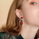 thumbnail image 4 of Un par de aretes de punto a mano de cuentas de flores Pendientes de diseño de cristal del arco Pendientes Airy Pendientes Regalo, 4 of 8