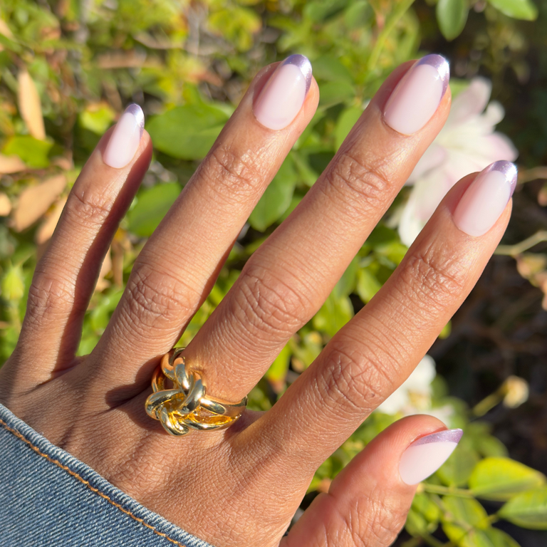 Olive and June Instant Mani Oval Medium Press-on Nails, Metallic