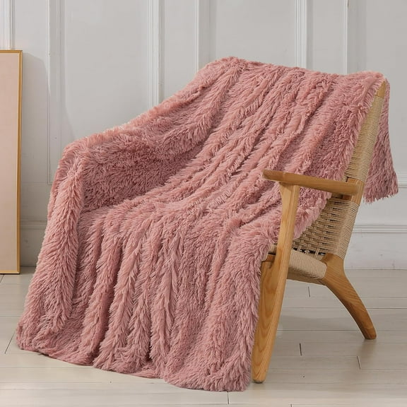 Tuddrom Decorative Extra Soft Faux Fur Blanket Queen Size 80"x90",Solid Reversible Fuzzy Fluffy Plush Fleece Comfy Microfiber Fur Blanket for Couch Sofa Bed,Peach Whip