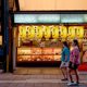 thumbnail image 3 of Kuymtek Linterna japonesa con borla, impermeable, decoración de luces colgantes para festivales (D), 3 of 9