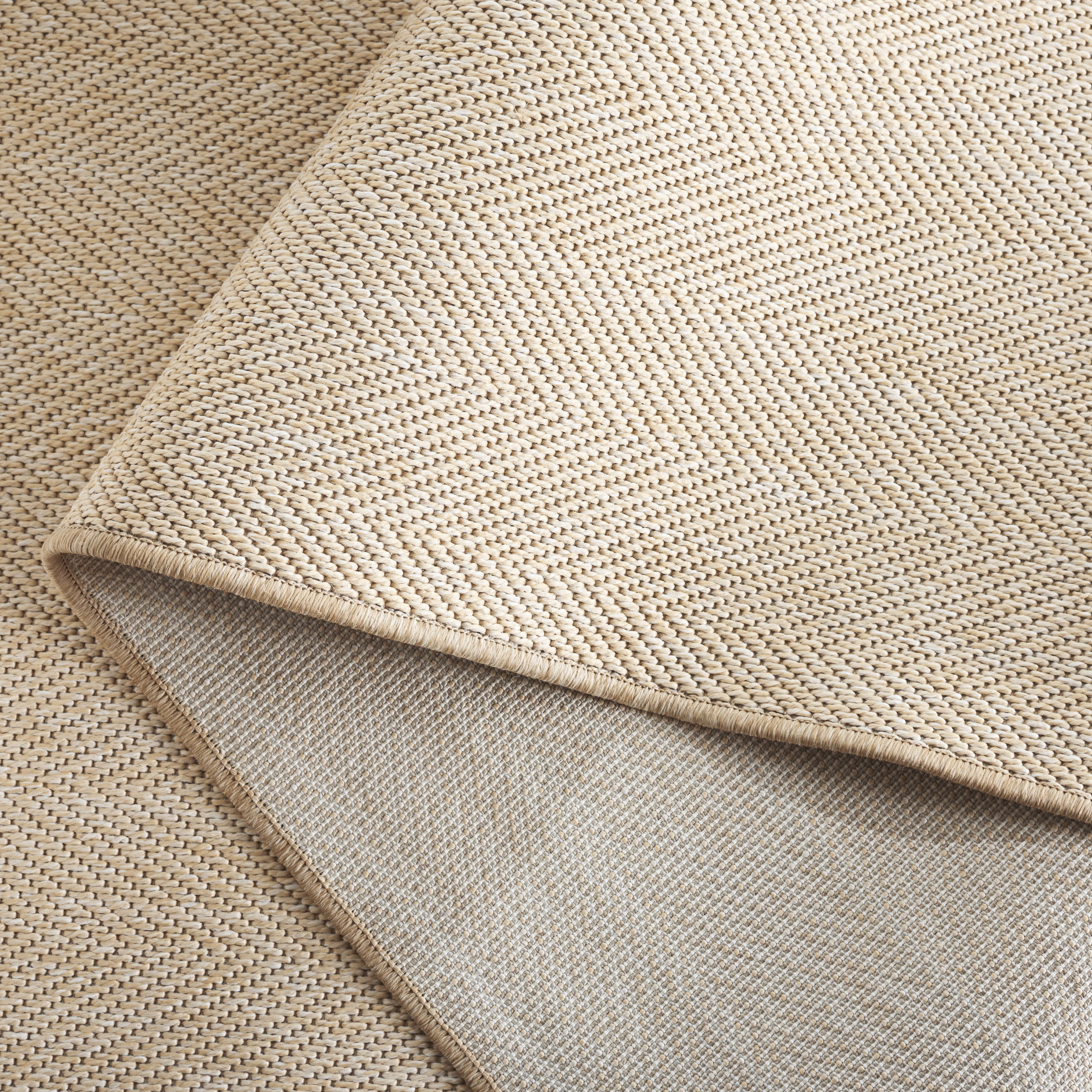 SAFAVIEH Sisal Performance Tendrils Solid Indoor/Outdoor Area Rug, Beige, 6'7" x 6'7" Round