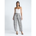 thumbnail image 2 of Devil Wears Prada Scoop Collection Women's High Waisted Jeans, Sizes 0-20, 2 of 6