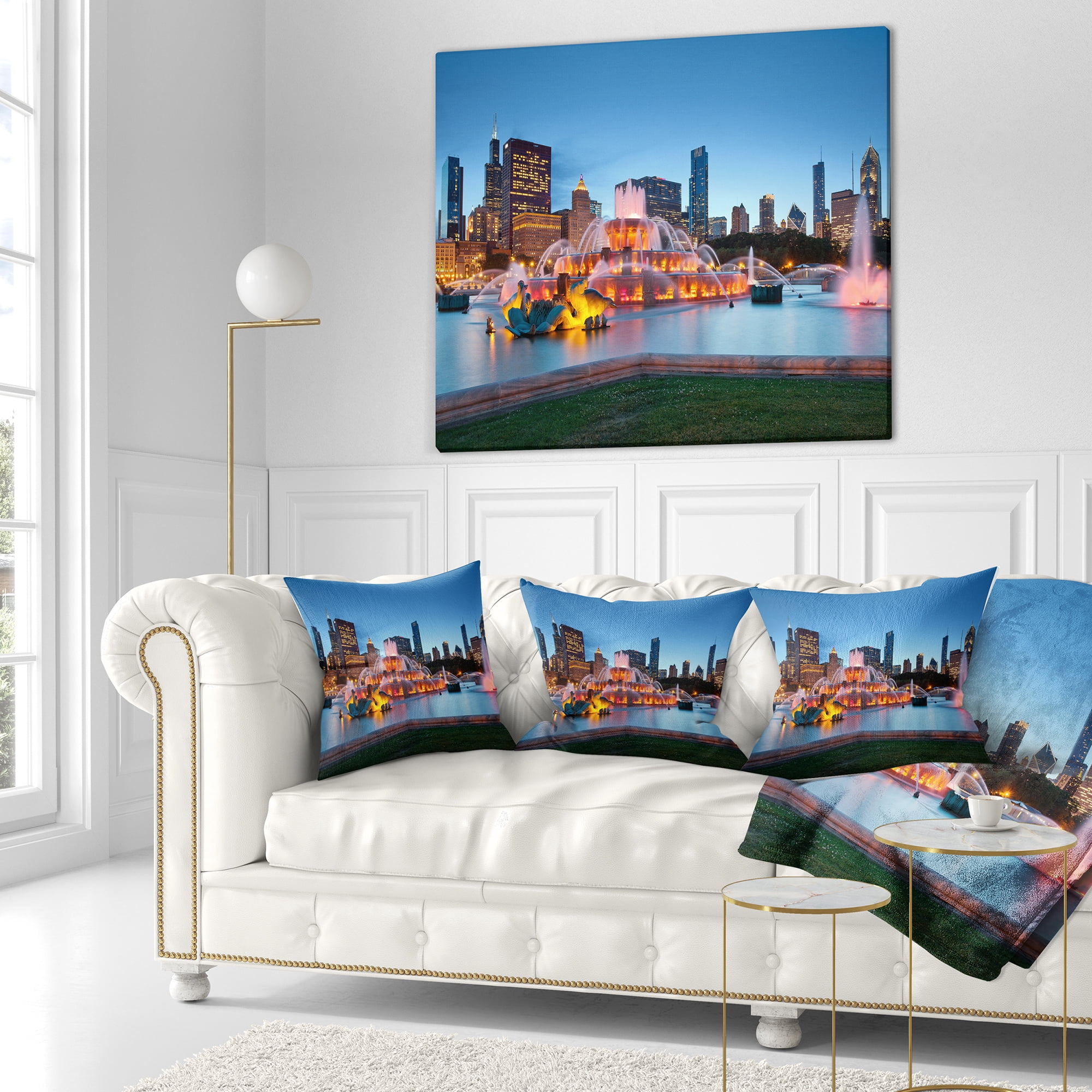 Designart Colorful Buckingham Fountain - Cityscape Throw Pillow - 18x18