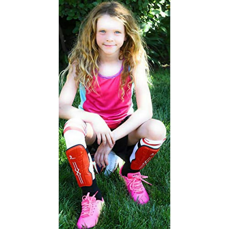 Kids Soccer Shin Guards with Adjustable Straps. Ages 4-7